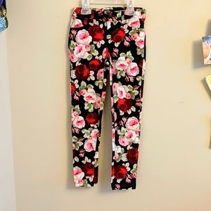 👖💥 Adorable girls rose jeans